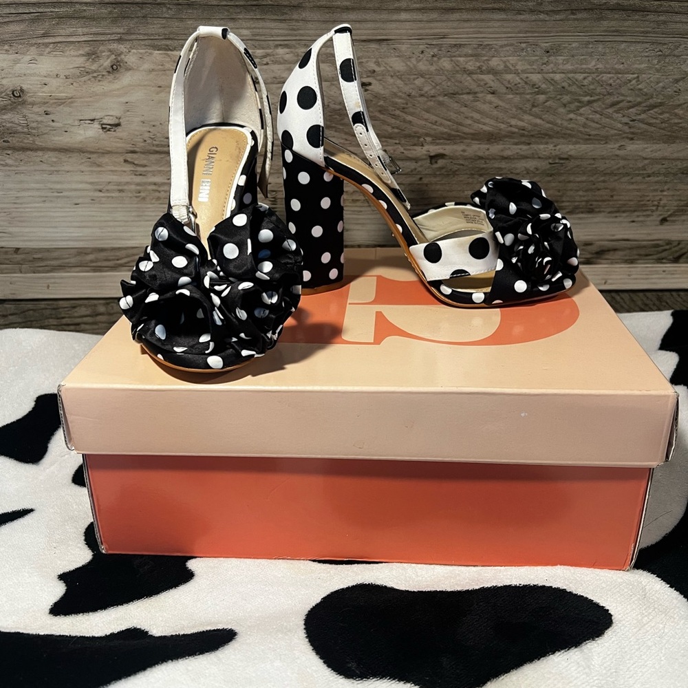 Black and white Gianni Bini block heels. Never worn